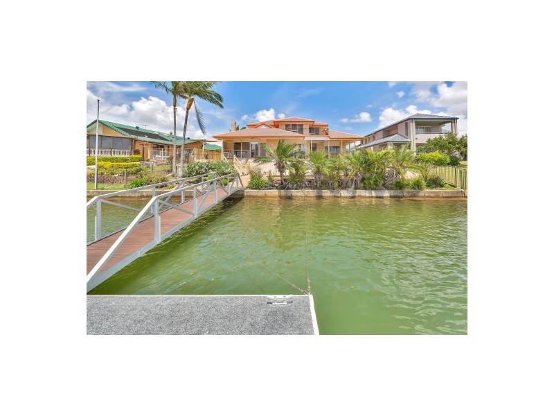 31 Keel St, Birkdale QLD 4159