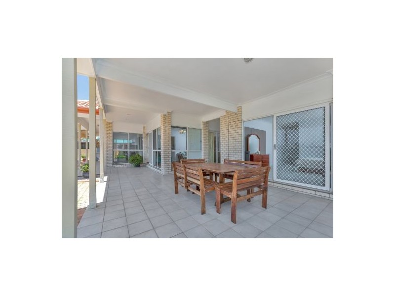 31 Keel St, Birkdale QLD 4159