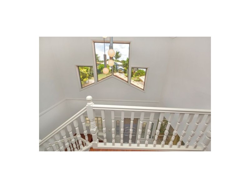 31 Keel St, Birkdale QLD 4159