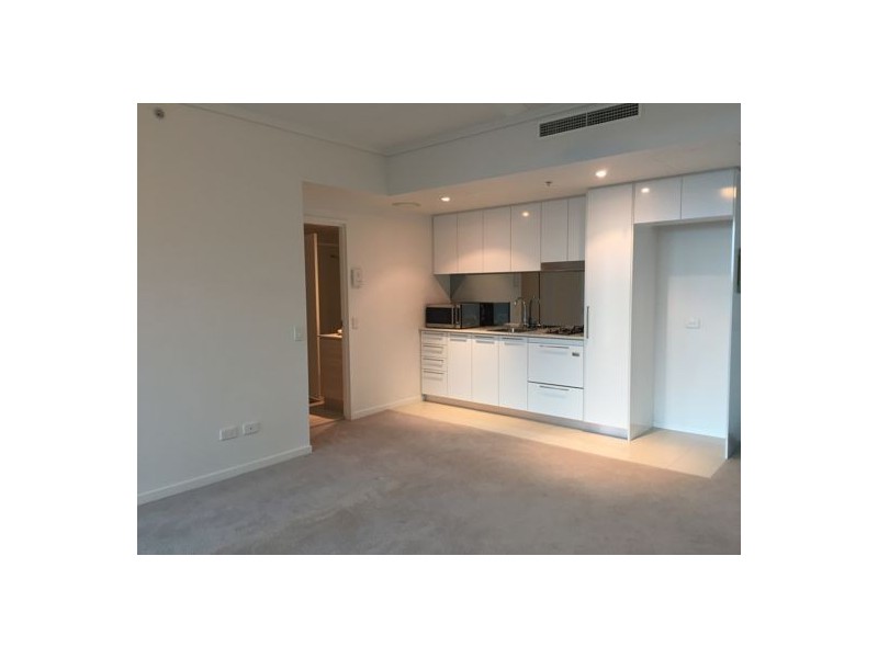 10403/8. HARBOUR. ROAD, Hamilton QLD 4007