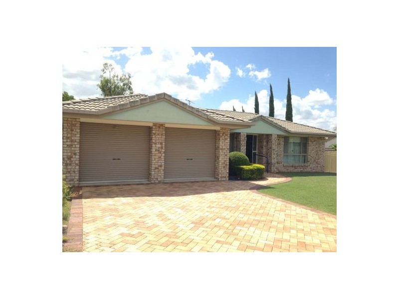 5 Gunee Place, Parkinson QLD 4115