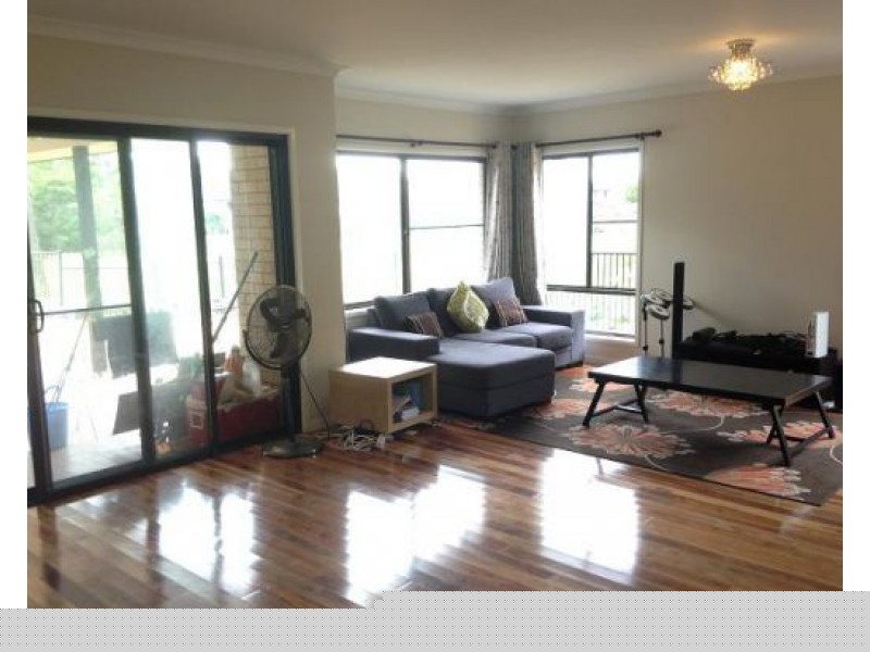 8 Gates Pl, Runcorn QLD 4113