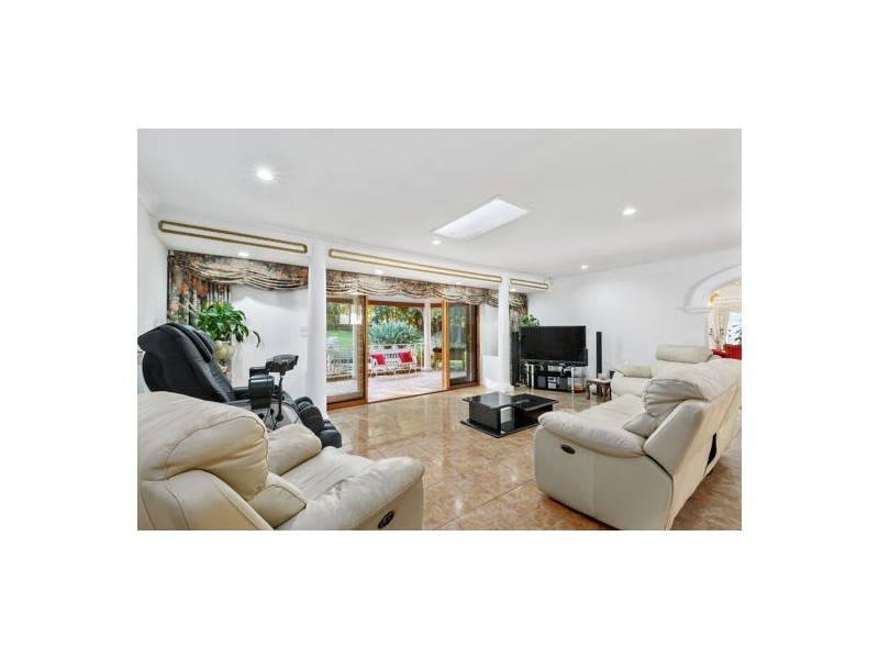 1257 Mt Gravatt-Capalaba Road, Burbank QLD 4156