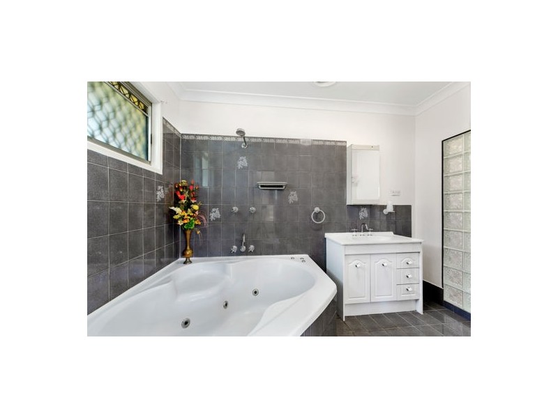 1257 Mt Gravatt-Capalaba Road, Burbank QLD 4156