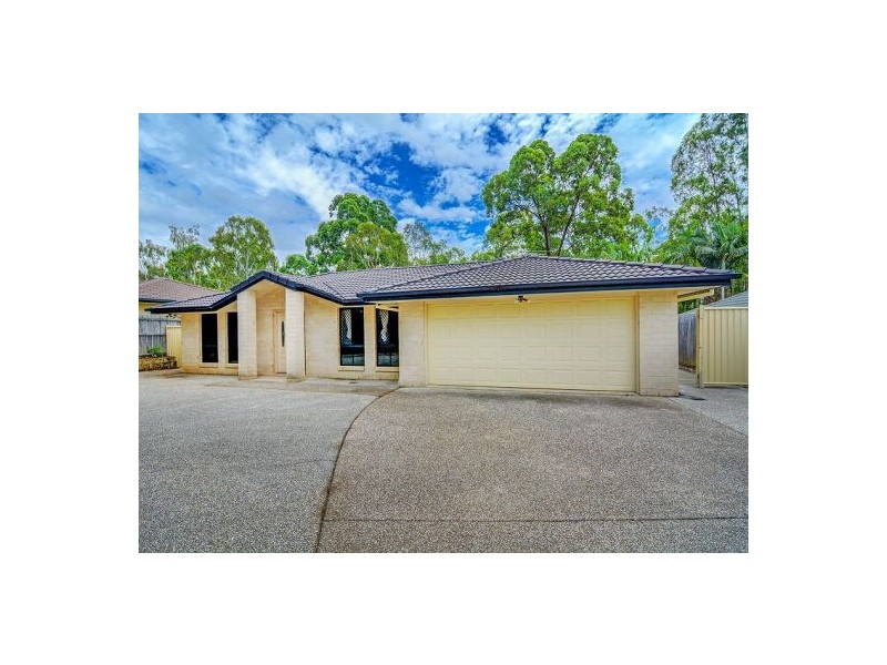 6 Great Ct, Regents Park QLD 4118