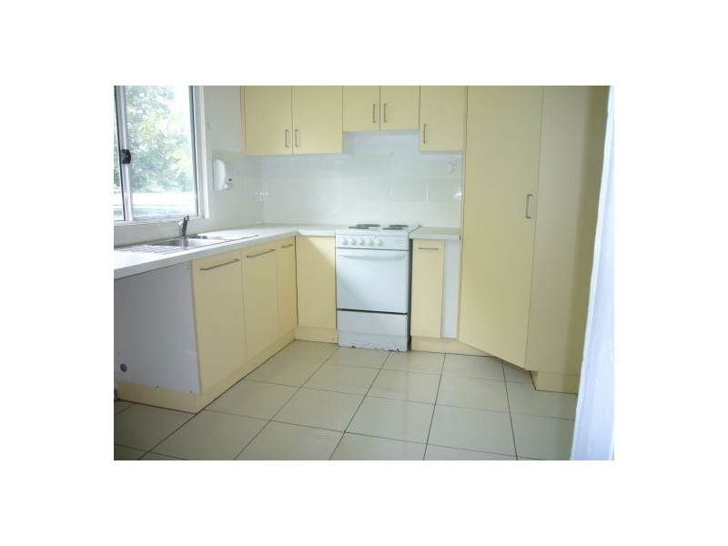 72. Meadow Ave, Coopers Plains QLD 4108