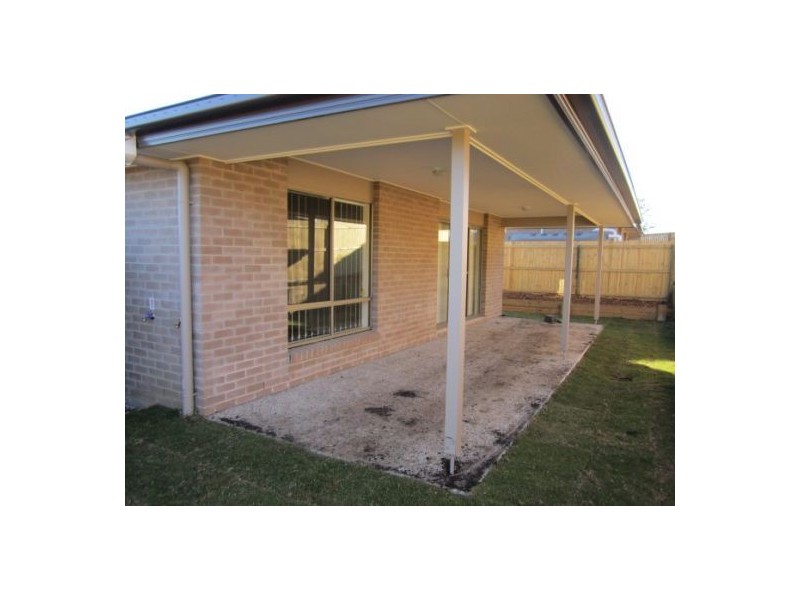 3 Perger St, Pimpama QLD 4209