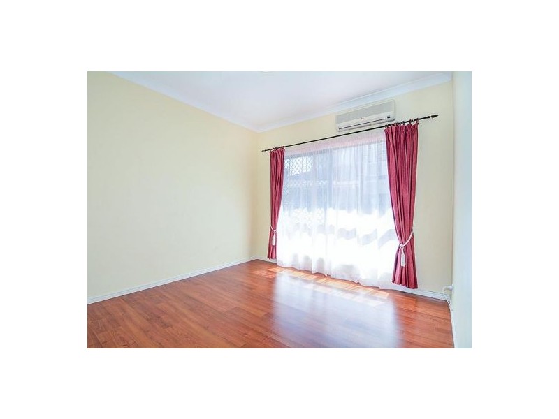 8 Falaise Pl, Sunnybank Hills QLD 4109