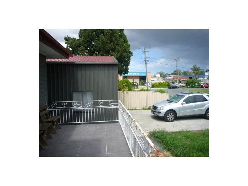 72 Meadow Ave, Coopers Plains QLD 4108