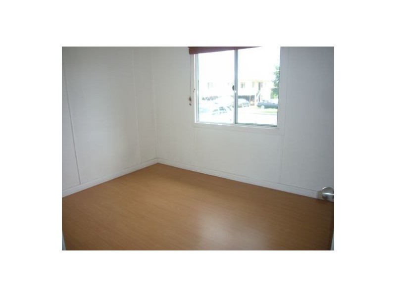 72 Meadow Ave, Coopers Plains QLD 4108