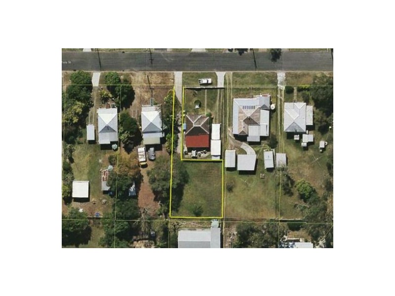 31 Lindsay St, Bundamba QLD 4304