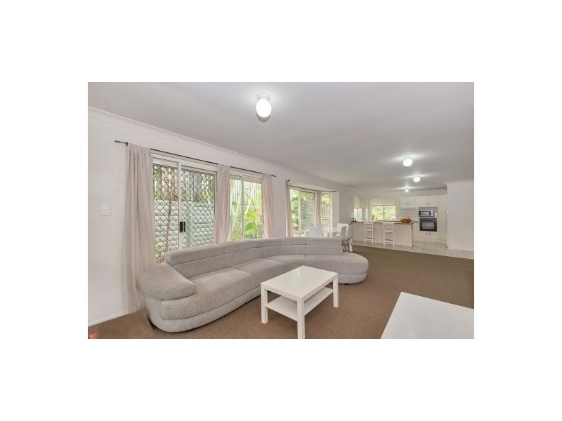 10 Curtis Pl, Calamvale QLD 4116