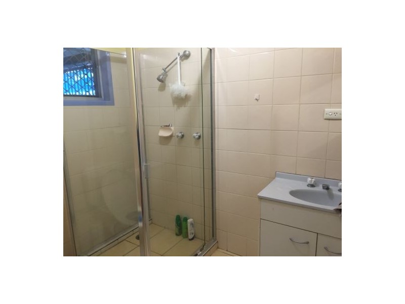 .52 Garfield Rd, Logan Central QLD 4114