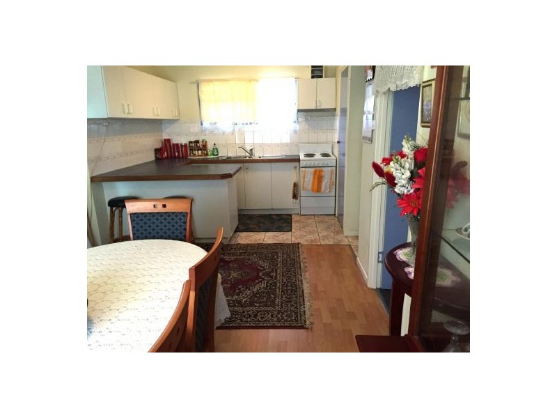 .52 Garfield Rd, Logan Central QLD 4114