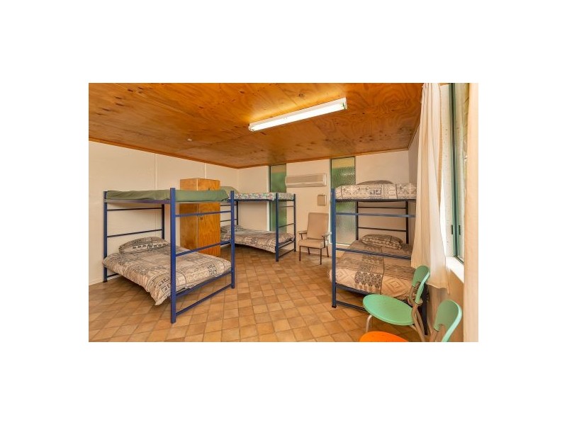 80 High St, Stanthorpe QLD 4380