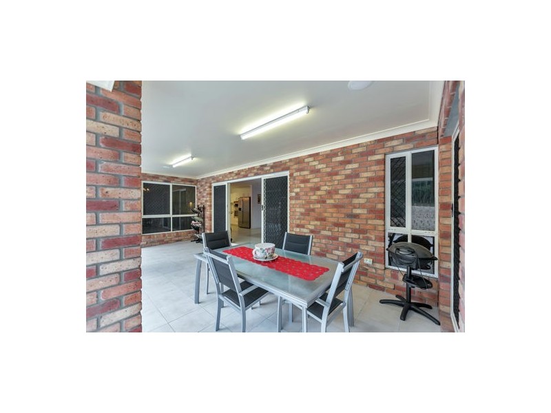 15-17 Belinda Court, Munruben QLD 4125