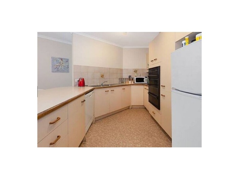 32 Minkara St, Indooroopilly QLD 4068