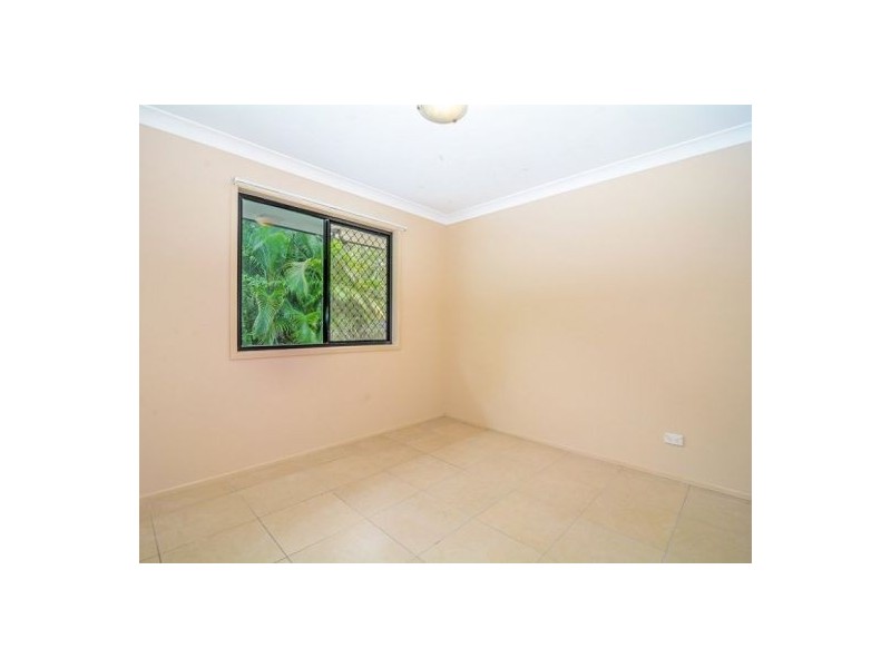 6 Great Ct, Regents Park QLD 4118