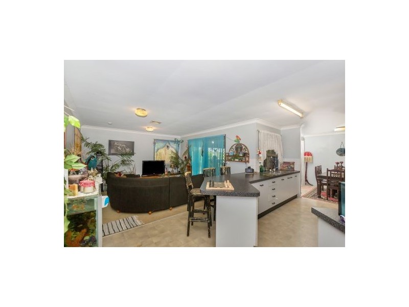 3 Foxhall St, Boronia Heights QLD 4124