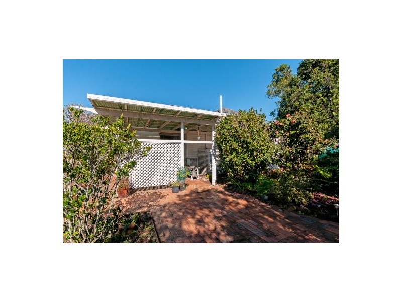 10 Monteith St, Robertson QLD 4109