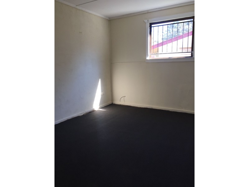 17 Laurel Street, Woodridge QLD 4114