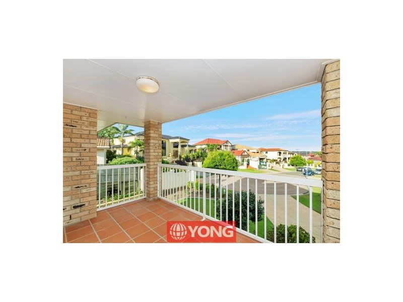 16 Kakirra Pl, Eight Mile Plains QLD 4113