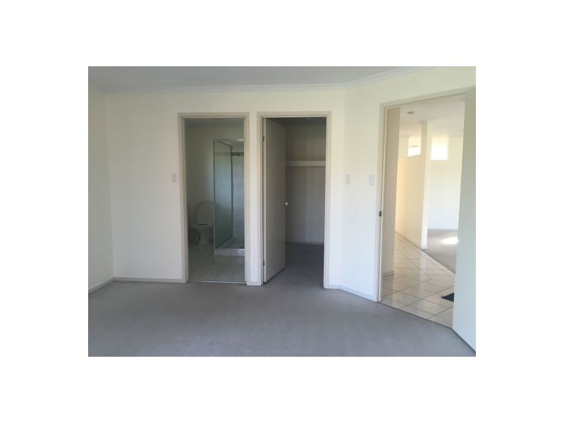15 Daffodil St, Calamvale QLD 4116