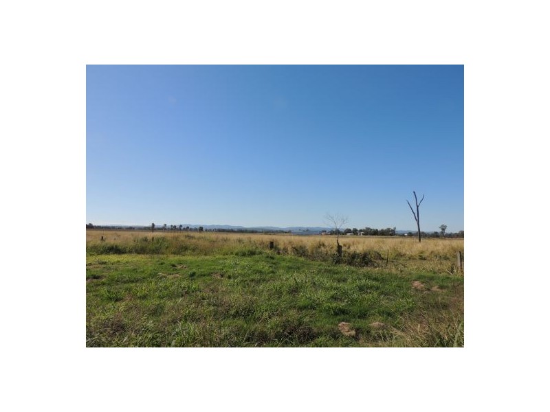 854 Clarendon Road, Clarendon QLD 4311