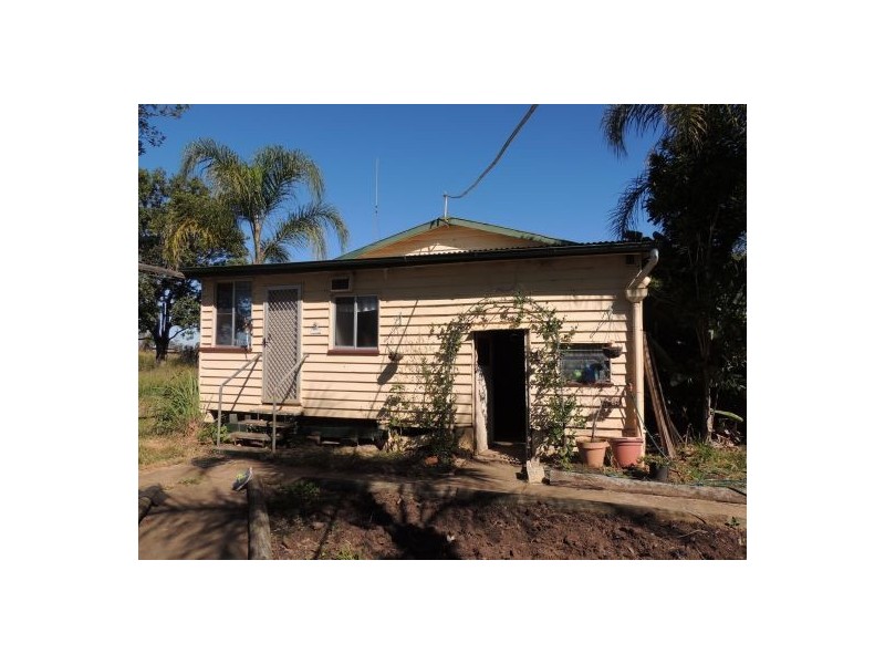 854 Clarendon Road, Clarendon QLD 4311