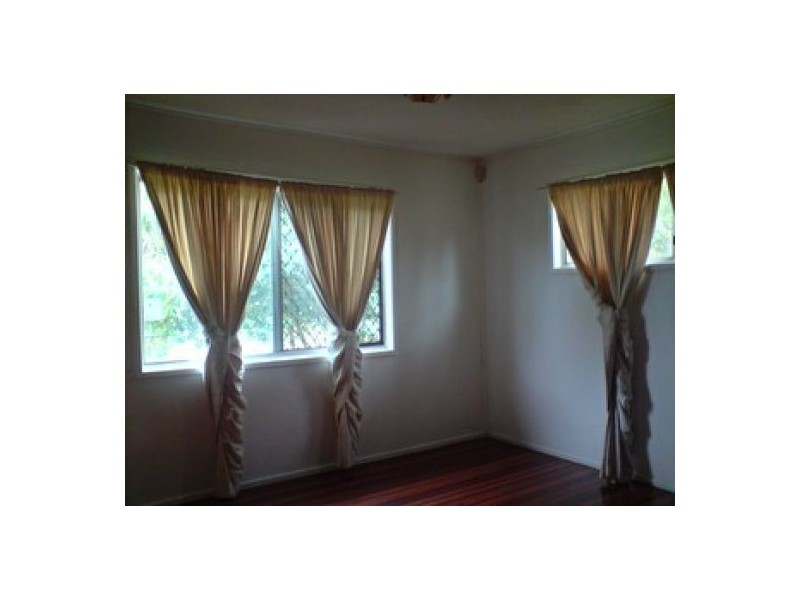 6. Brutus St, Kingston QLD 4114