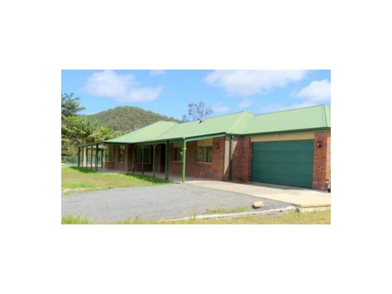 261 Clagiraba Rd, Mount Nathan QLD 4211