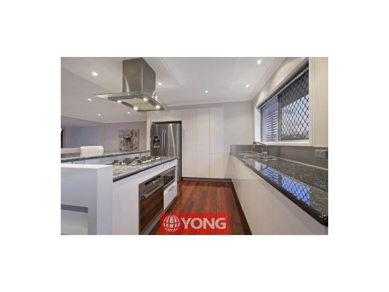 38 Nevern St, Macgregor QLD 4109