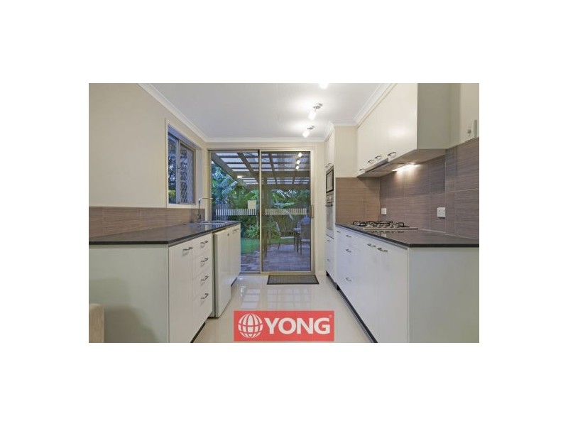 38 Nevern St, Macgregor QLD 4109