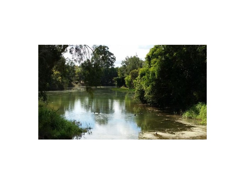 16 Weedon Street East, Mackenzie QLD 4156