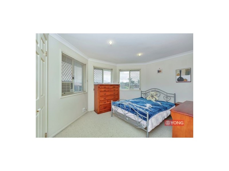 12 Albert Pl, Parkinson QLD 4115