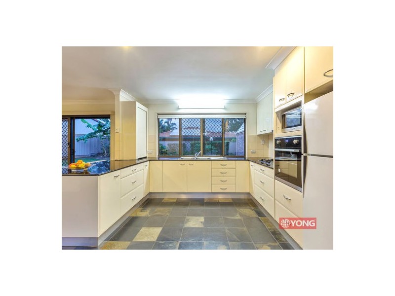 76 Peppercorn Street, Sunnybank Hills QLD 4109