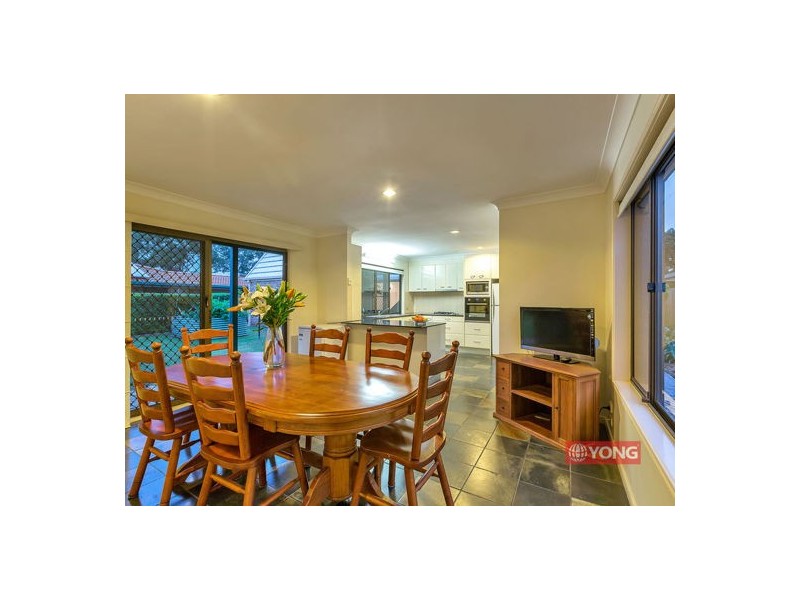 76 Peppercorn Street, Sunnybank Hills QLD 4109