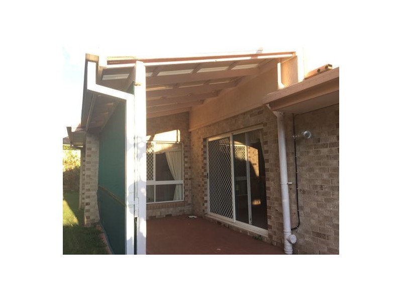 15 Frangipani Place, Stretton QLD 4116