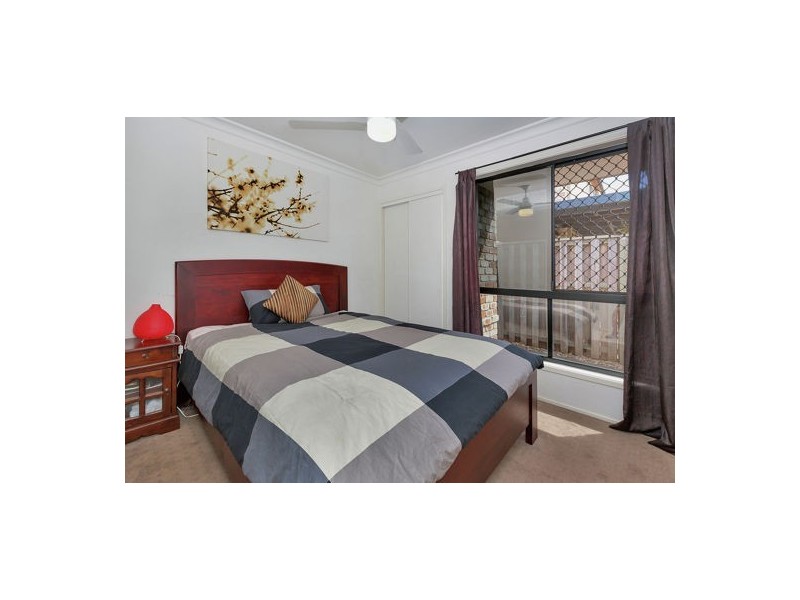 6 Conimbla Close, Parkinson QLD 4115