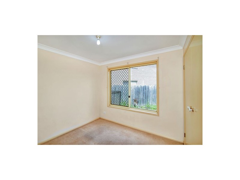 1 Saale Court, Meadowbrook QLD 4131
