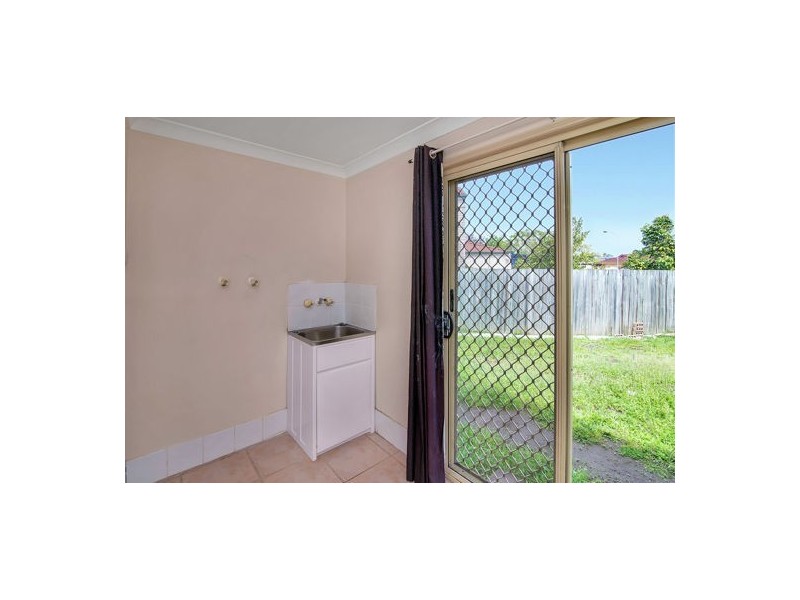 1 Saale Court, Meadowbrook QLD 4131