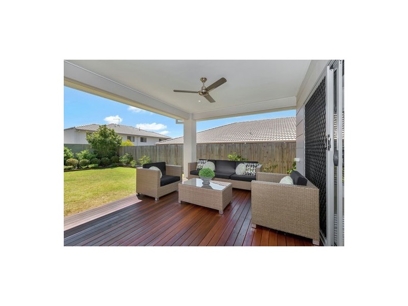 19 Harvey Place, Calamvale QLD 4116