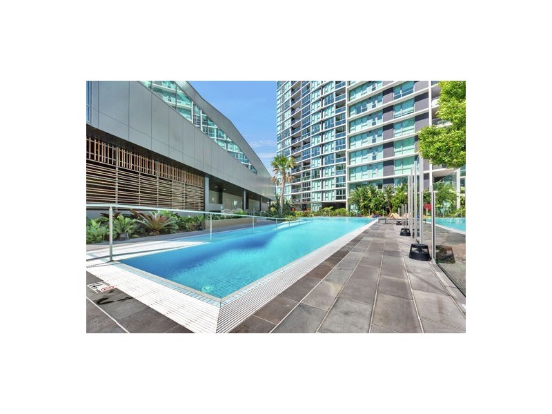 10403/8 Harbour Road, Hamilton QLD 4007