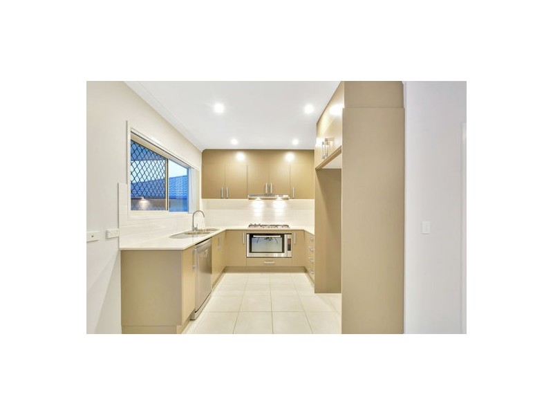 5 Argyle Pl, Parkinson QLD 4115