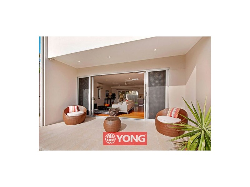 7 Doyle St, Coorparoo QLD 4151