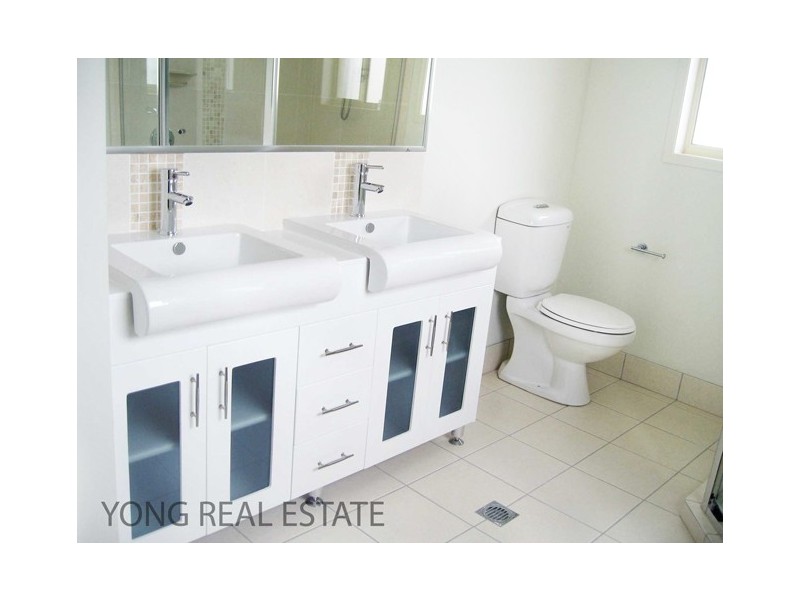 Eight Mile Plains QLD 4113