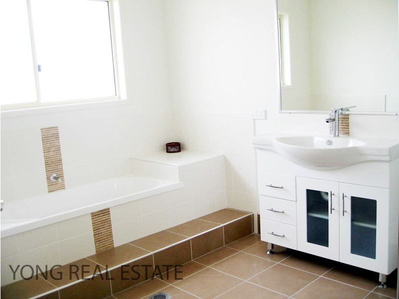 Eight Mile Plains QLD 4113