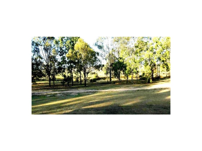25 Bayliss Road, South Ripley QLD 4306