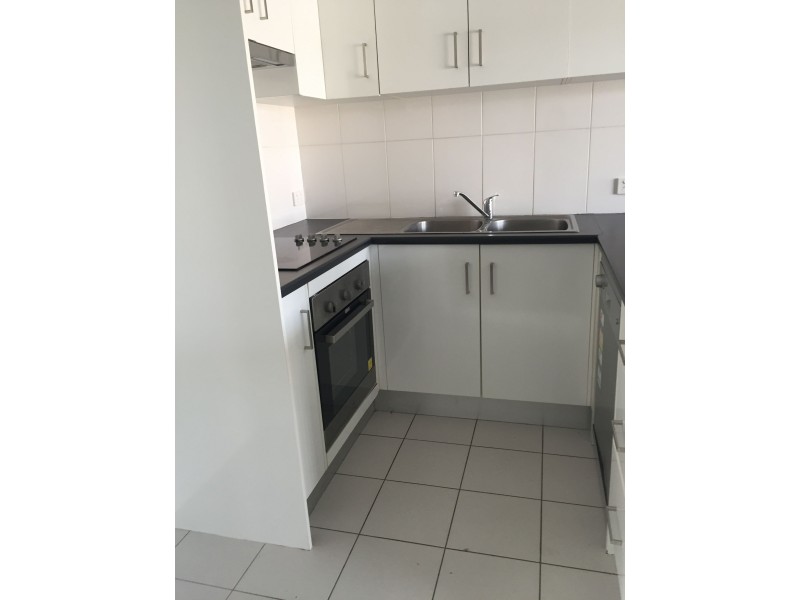 4/36 Ewing Rd, Logan Central QLD 4114