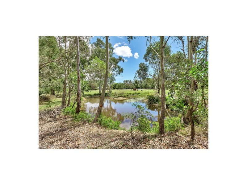 294 Green Camp Road, Wakerley QLD 4154